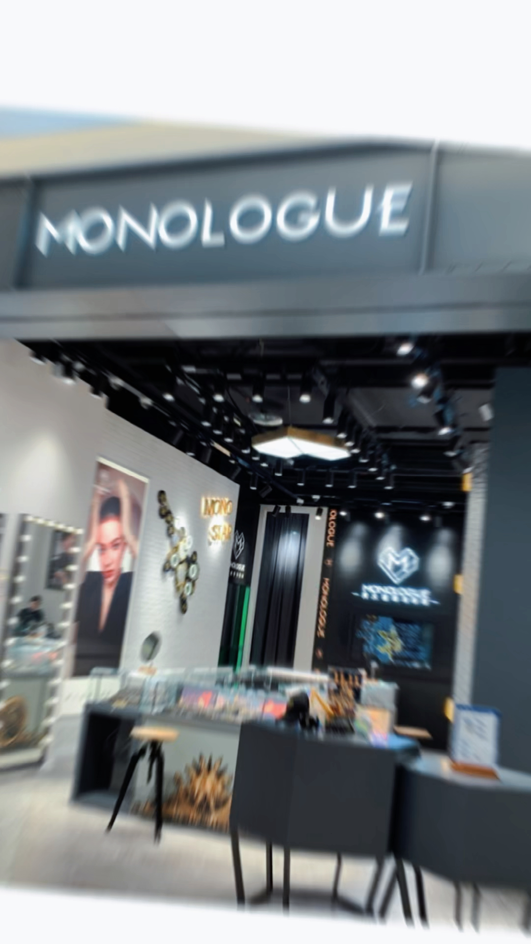 周大福Monologue门店，珠宝零售的新标杆_精准解答落实